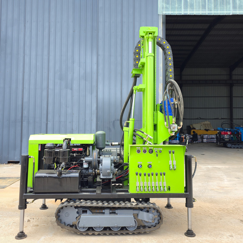 Tampilan Keseluruhan Rig Bor Sumur Mini Crawler WR220SE