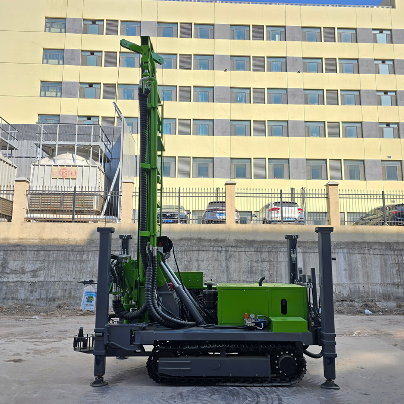 Sasis crawler dan konfigurasi pipa bor WR300SEL