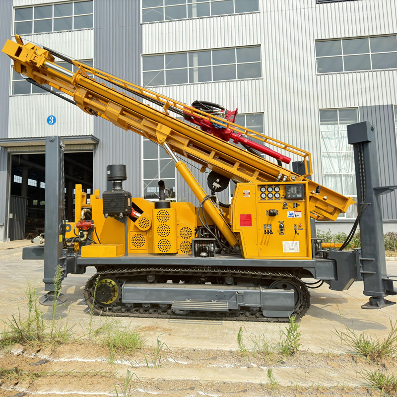 Tampilan Keseluruhan Rig Bor Sumur Air Crawler WR750S