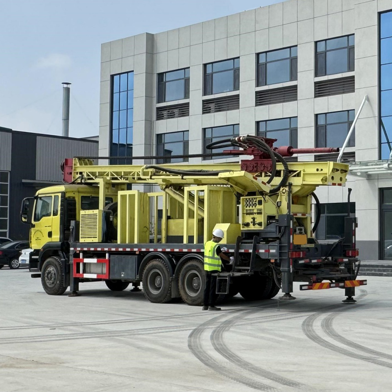 Mobilisasi dan Konstruksi Rig Sumur Air Tipe Truk WRT1200