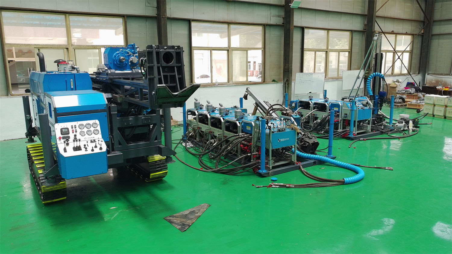 Nilai rig bor inti lubang dalam terletak pada kontinuitas proses di dalam lubang