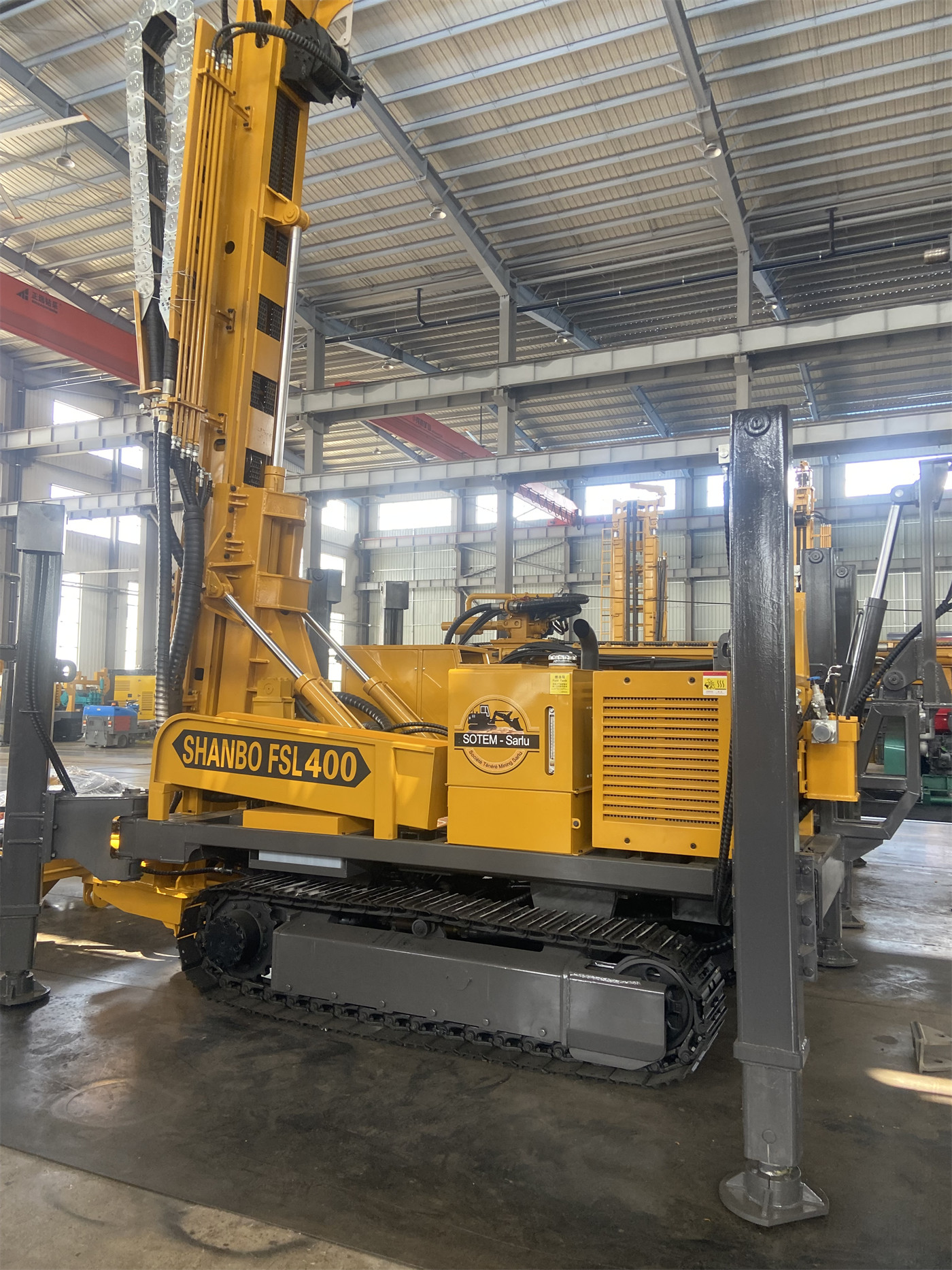 Pengadaan Mesin Pancang PV390H dengan Kaki Tinggi-Rendah: Pada Kemiringan dan Kondisi Kerja Seperti Apa Penyesuaian Tinggi Rangka 1200 mm Benar-Benar Berfungsi?
