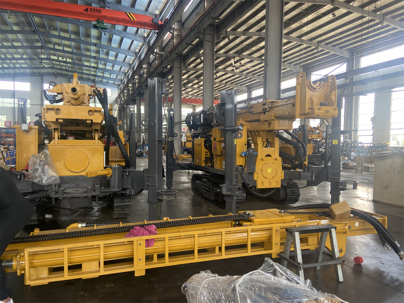 Sebelum membeli rig bor reverse circulation crawler WR600RC 600 meter, bagaimana menilai kesesuaian sudut bor 45° dan 90° berdasarkan kemenerusan badan bijih?