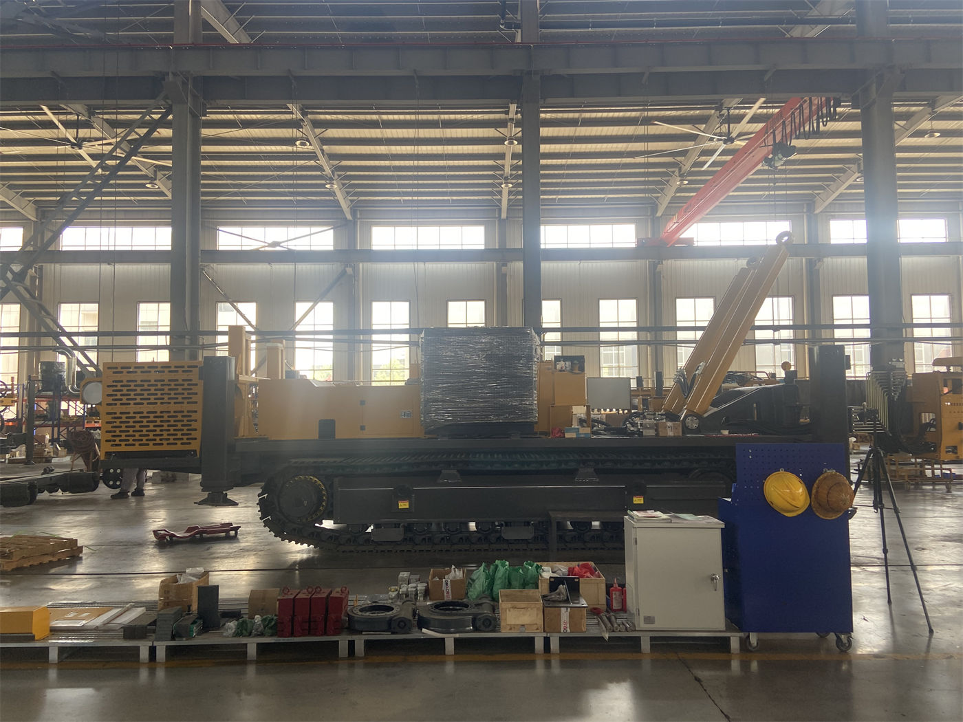 Pengadaan Rig Bor Sumur Kelas 750 m WR750S: Menara Teleskopik dengan Pipa Bor 6 m dan Gaya Angkat 40 T, Apa Saja yang Perlu Dikonfirmasi Lebih Awal untuk Manajemen Rangkaian Bor Lubang Dalam?