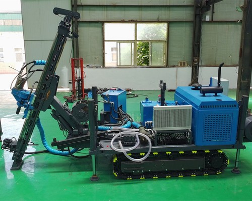 Pengadaan Rig Bor Inti Terintegrasi CR600I 600 Meter: Metode Perhitungan Efisiensi Tiang Lipat dan P