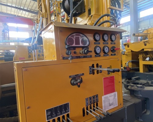 Apa Arti Seri E pada Rig Bor Sumur dengan Menara Teleskopik